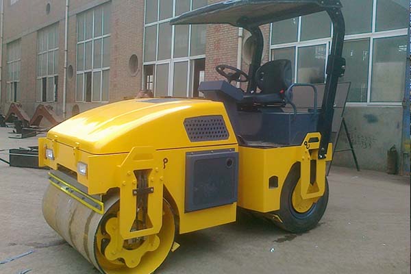 壓路機(jī) 壓路機(jī)